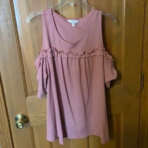 Lauren Conrad pink cold shoulder w/ruffles XXL